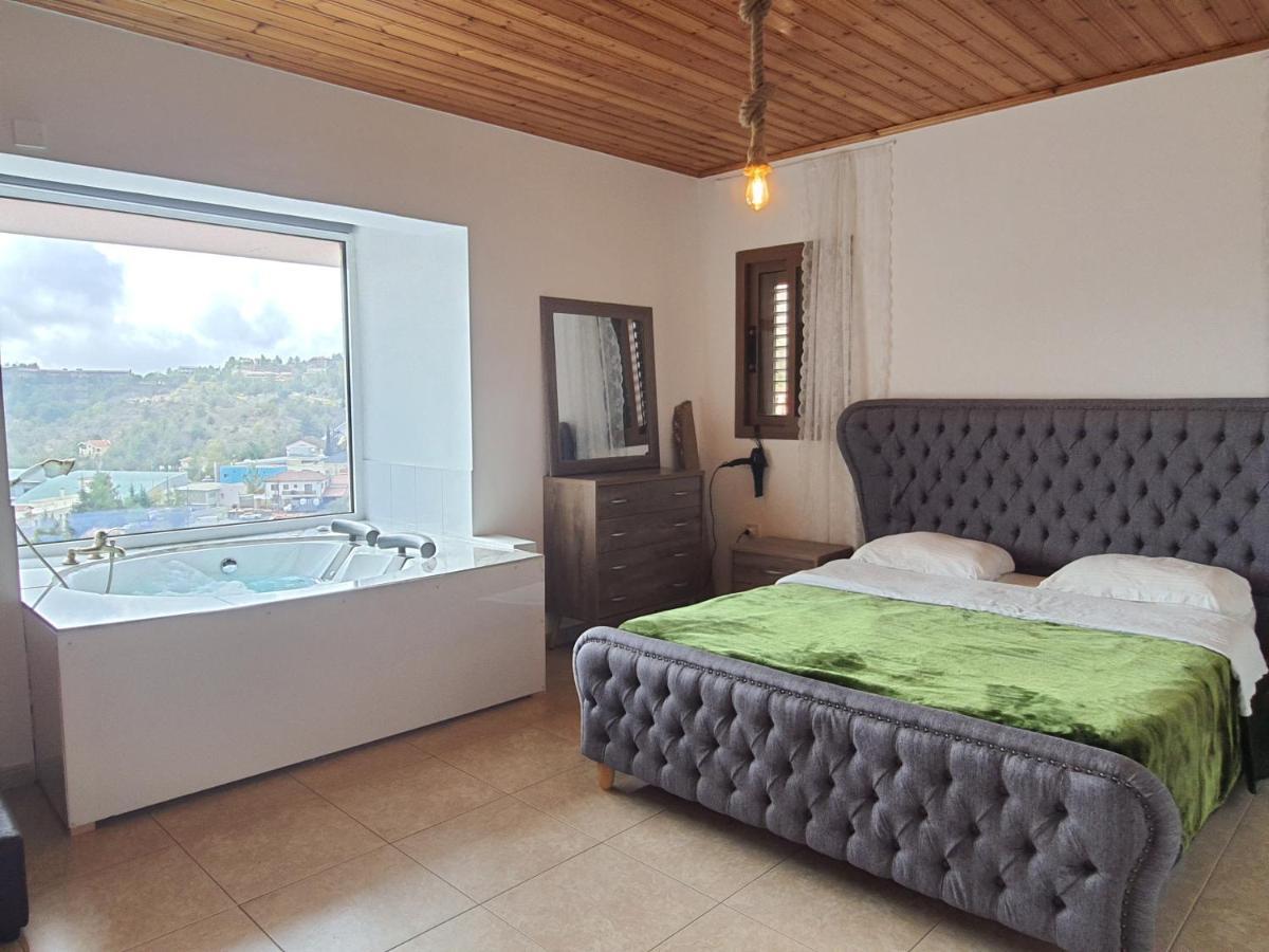 Βίλα Aprosmeno Jacuzzi House 1